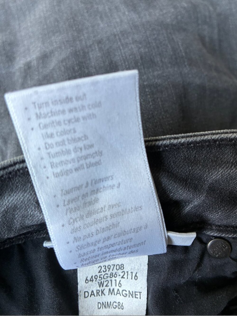 Paige Cindy Slim Jeans in Dark Magnet (Black) - Size 26 - Picture 16 of 16